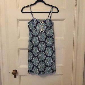 Lilly Pulitzer lace up dress